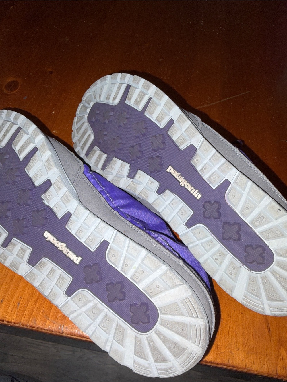 Patagonia Activist Women’s Violetti Waterproof Sneakers - Picture 6 of 6